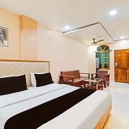 Super Townhouse Mancherial Mancherāl Extérieur photo